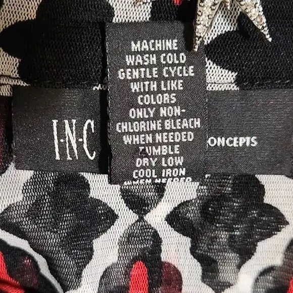 International Concepts Women's M Red & Black Sheer Roll Tab Sleeve Blouse Top - Picture 4 of 6